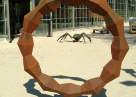 DIALOGUE AVEC CONSTANTIN